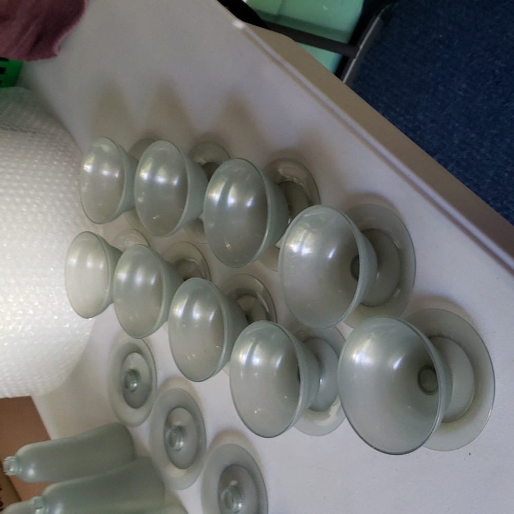 Tupperware - Picture 6 of 8